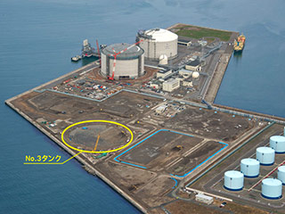 LNG基地増設工事の様子　2014年11月17日撮影
